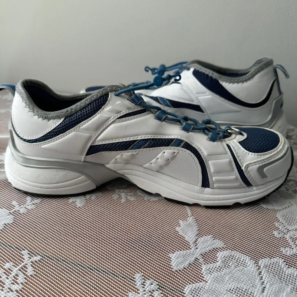 Ryka Nitracel Walking Shoes Womens 8 White Navy Blue Good Bungee Toggle Sneakers